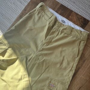 Women’s Wide Leg Tan Cargo Pants